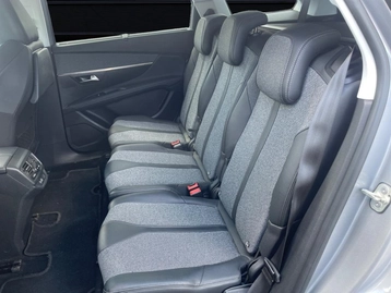 Image véhicule  Peugeot 5008 (13)