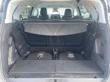 Image véhicule  Peugeot 5008 (9)