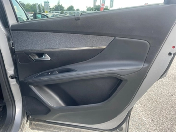 Image véhicule  Peugeot 5008 (16)