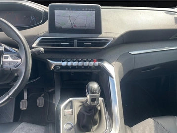 Image véhicule  Peugeot 5008 (21)