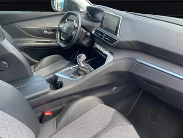 Image véhicule  Peugeot 5008 (12)