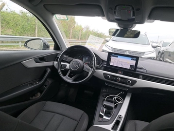 Image véhicule  Audi A4 AVANT (14)
