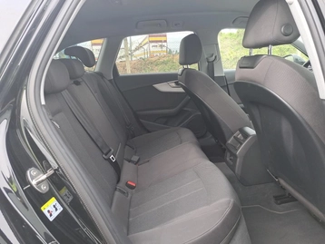 Image véhicule  Audi A4 AVANT (11)