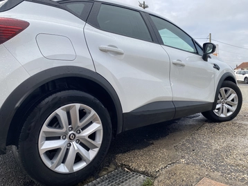 Image véhicule  Renault CAPTUR (3)