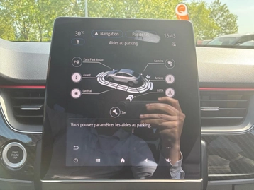 Image véhicule  Renault ARKANA (30)