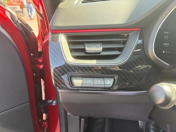 Image véhicule  Renault ARKANA (21)