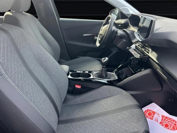 Image véhicule  Peugeot 208 (15)