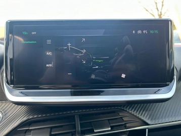 Image véhicule  Peugeot 208 (25)