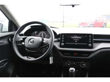 Image véhicule  Skoda FABIA (22)