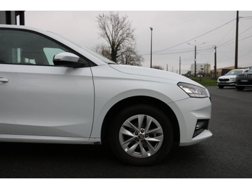 Image véhicule  Skoda FABIA (14)