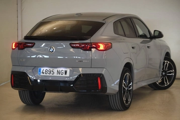 Image véhicule  BMW X2 (2)