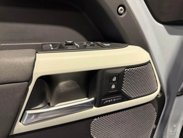 Image véhicule  Land Rover DEFENDER (10)