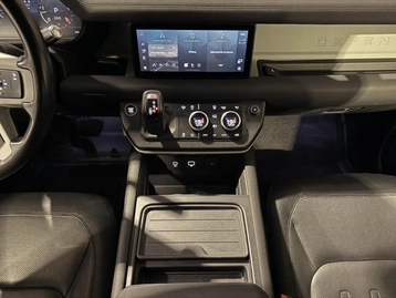 Image véhicule  Land Rover DEFENDER (52)
