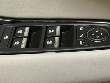 Image véhicule  Renault ESPACE (24)