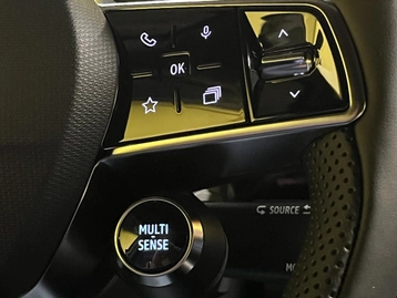 Image véhicule  Renault ESPACE (22)
