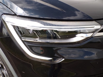 Image véhicule  Renault ARKANA (2)