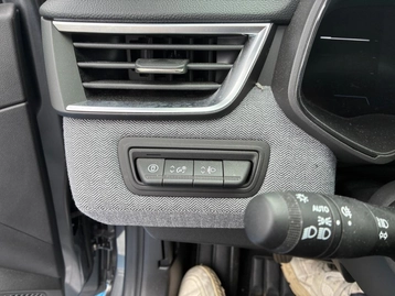 Image véhicule  Renault CLIO (21)