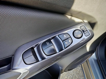 Image véhicule  Nissan JUKE (12)