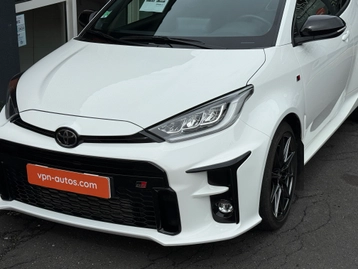 Image véhicule  Toyota YARIS (13)