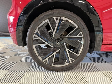 Image véhicule  Renault CLIO (23)
