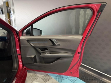 Image véhicule  Renault CLIO (53)