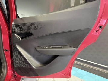 Image véhicule  Renault CLIO (58)