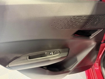 Image véhicule  Renault CLIO (51)