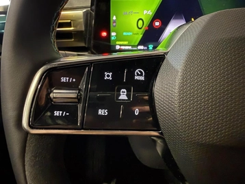 Image véhicule  Renault CLIO (36)