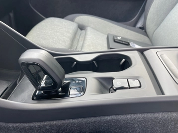 Image véhicule  Volvo XC40 (14)