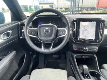 Image véhicule  Volvo XC40 (4)