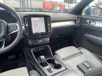 Image véhicule  Volvo XC40 (15)