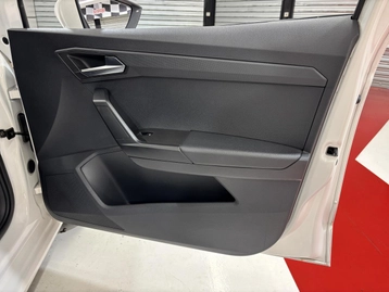 Image véhicule  Seat IBIZA (23)