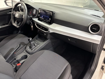 Image véhicule  Seat IBIZA (25)