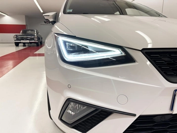 Image véhicule  Seat IBIZA (32)