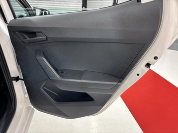 Image véhicule  Seat IBIZA (26)