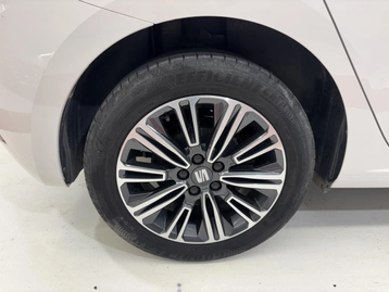 Image véhicule  Seat IBIZA (36)