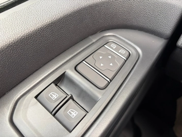 Image véhicule  Renault TRAFIC (20)