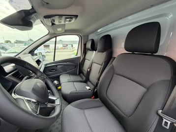 Image véhicule  Renault TRAFIC (8)