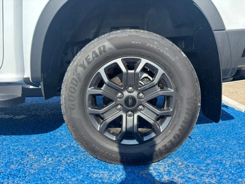 Image véhicule  Ford RANGER (9)