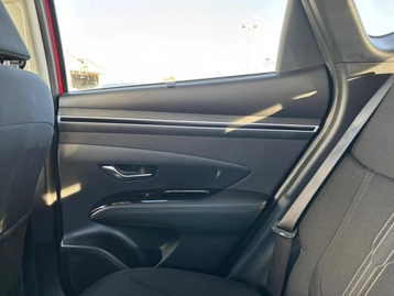 Image véhicule Hyundai TUCSON (35) Image véhicule Hyundai TUCSON (35)