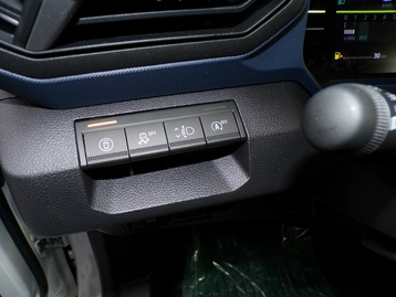 Image véhicule  Dacia DUSTER (16)