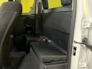 Image véhicule  Toyota Hilux (37)