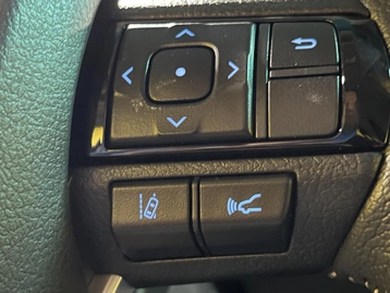 Image véhicule  Toyota Hilux (27)