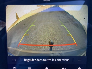 Image véhicule  Renault ARKANA (10)