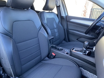 Image véhicule  Renault ARKANA (13)