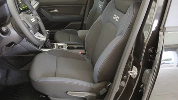 Image véhicule  Dacia DUSTER (11)
