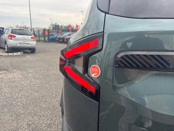 Image véhicule  Dacia BIGSTER (12)