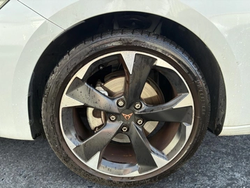 Image véhicule  Cupra LEON (6)