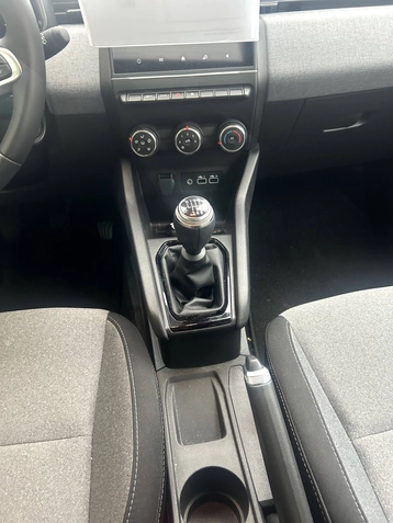 Image véhicule  Renault CLIO (14)