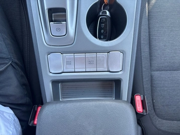 Image véhicule  Hyundai KONA (37)